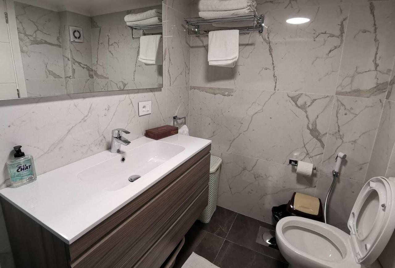 West House Apartments-Mar Mikhael Beirut Exterior photo